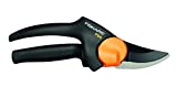 Fiskars PowerGear L Bypass-Gartenschere mit Rollgriff für frische Äste und Zweige, Antihaftbeschichtet, Gehärteter Präzisionsstahl, Länge 21 cm, Schwarz/Orange, P94, 1000574